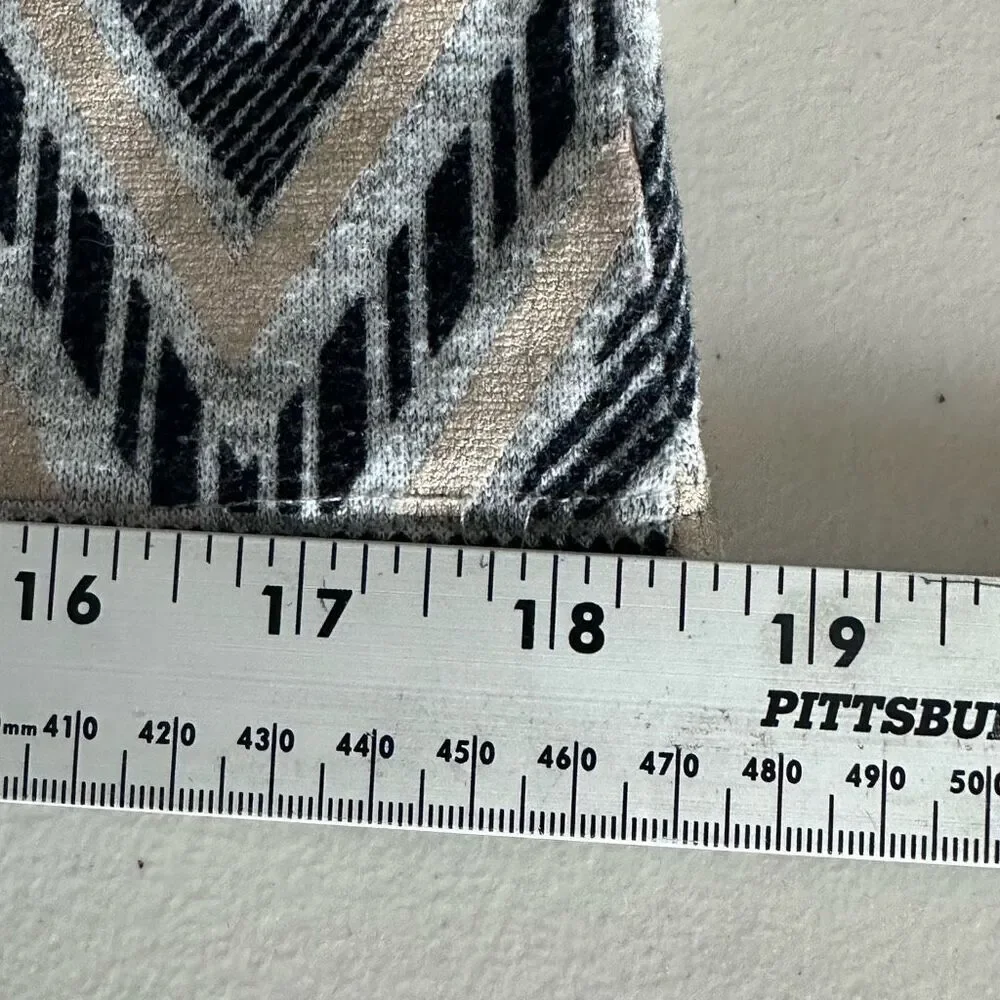 Amy‎ Byer Dress Girls 14 Black Grey Chevron 3/4 Sleeve Knit Pullover